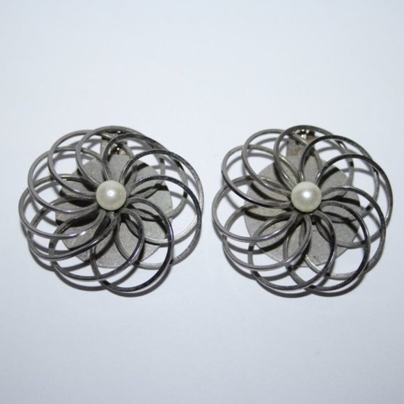 Vintage Jewelry - Vintage silver and pearl shoe clips
